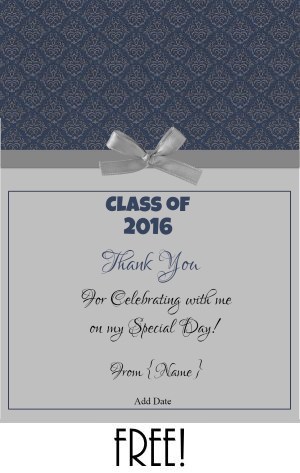 Graduation thank you card with a blue patterned background